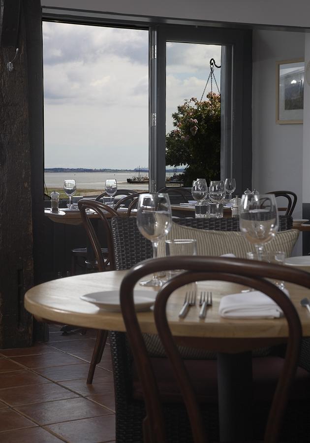 The Mistley Thorn Hotell Eksteriør bilde